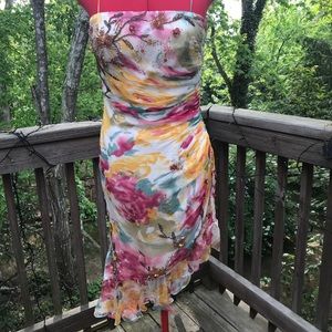 Bicici %silk dress small Beautiful beadwork Slight discoloration from storage